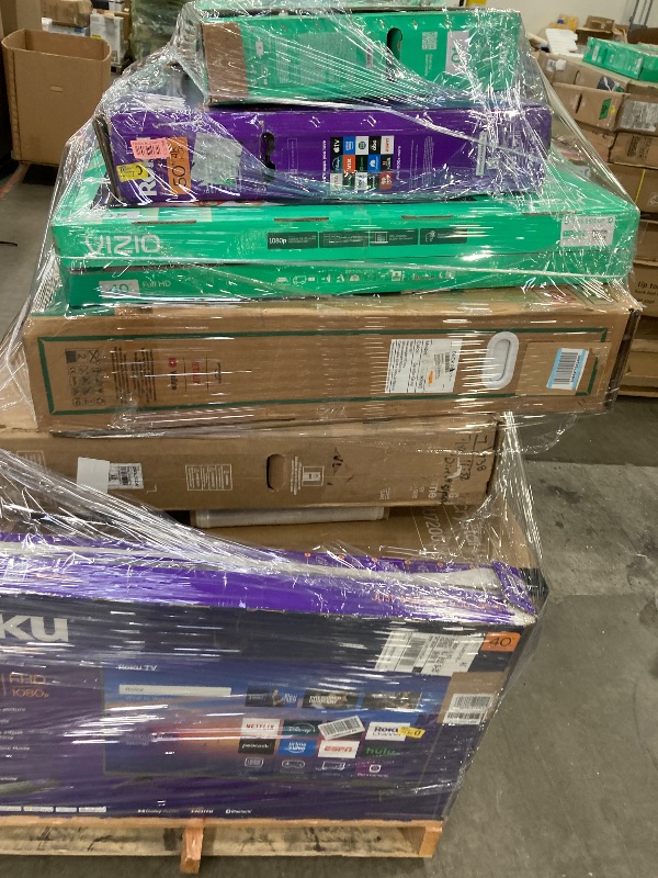 Photo 1 of ********No returns***No refund*******TV pallet doesn't work, only for parts of different brands and sizes. Some turn on, others don't. Broken screens, possibly missing cables and remote control. Returns not accepted. Final sale, approximate retail price o