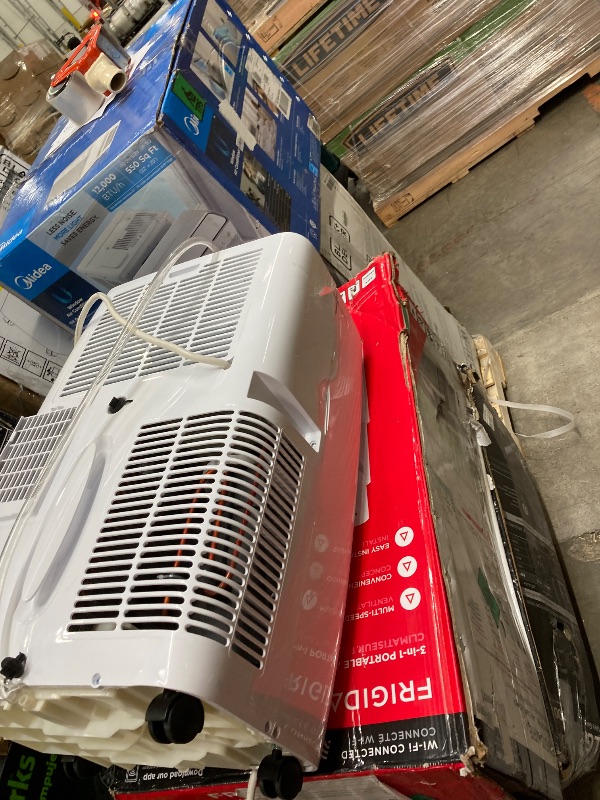 Photo 1 of ****no returns accepted***** final sale *****pallet with air conditioners and possible some fans only for parts, remote control or some part may be missing this pallet also contains small miscellanious item retail price is estimated for parts.