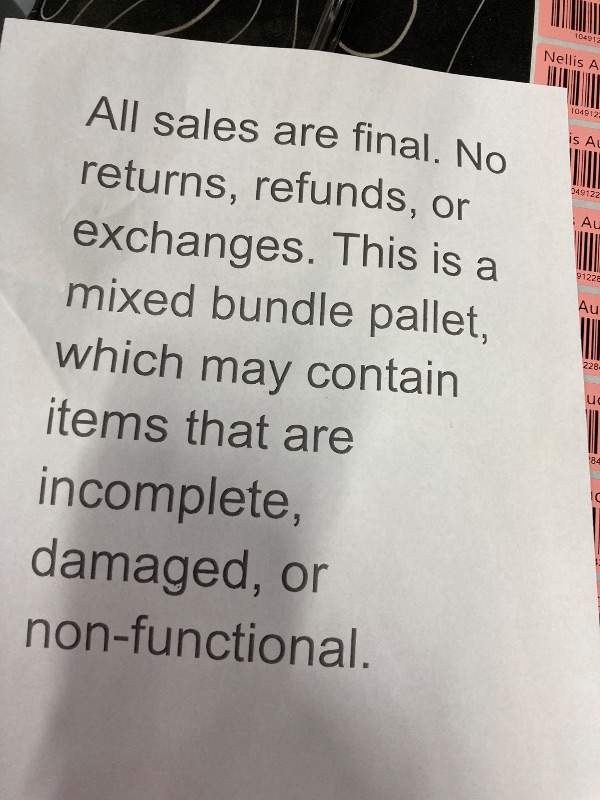 Photo 1 of ********No returns***No refund*******TV pallet doesn't work, only for parts of different brands and sizes. Some turn on, others don't. Broken screens, possibly missing cables and remote control. Returns not accepted. Final sale, approximate retail price o