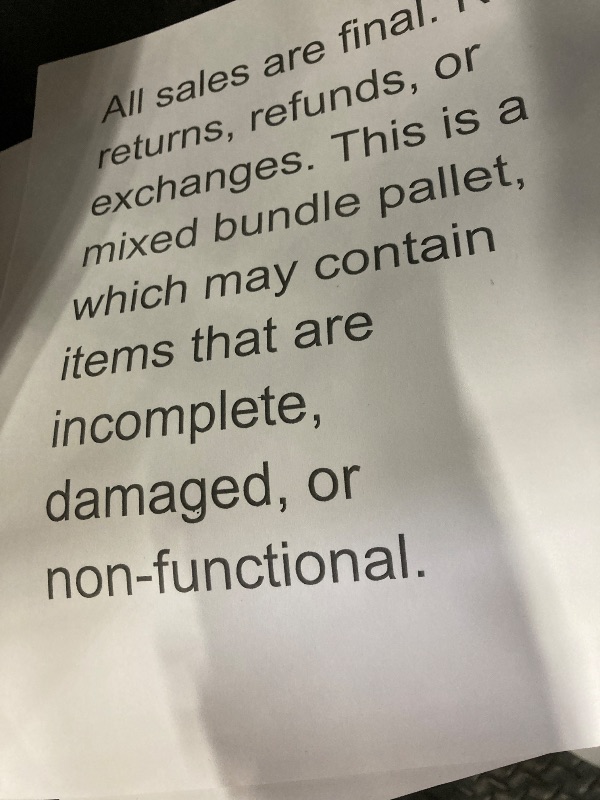 Photo 1 of ********No returns***No refund*******TV pallet doesn't work, only for parts of different brands and sizes. Some turn on, others don't. Broken screens, possibly missing cables and remote control. Returns not accepted. Final sale, approximate retail price o