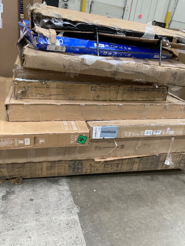 Photo 1 of ********No returns***No refund*******TV pallet doesn't work, only for parts of different brands and sizes. Some turn on, others don't. Broken screens, possibly missing cables and remote control. Returns not accepted. Final sale, approximate retail price o