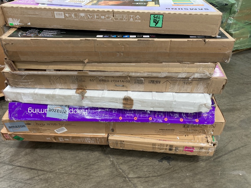 Photo 1 of ********No returns***No refund*******TV pallet doesn't work, only for parts of different brands and sizes. Some turn on, others don't. Broken screens, possibly missing cables and remote control. Returns not accepted. Final sale, approximate retail price o