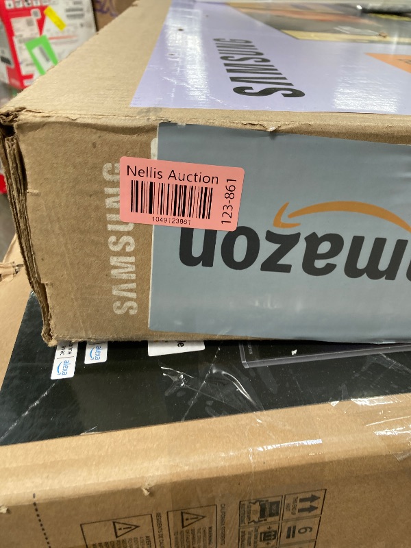 Photo 1 of ********No returns***No refund*******TV pallet doesn't work, only for parts of different brands and sizes. Some turn on, others don't. Broken screens, possibly missing cables and remote control. Returns not accepted. Final sale, approximate retail price o