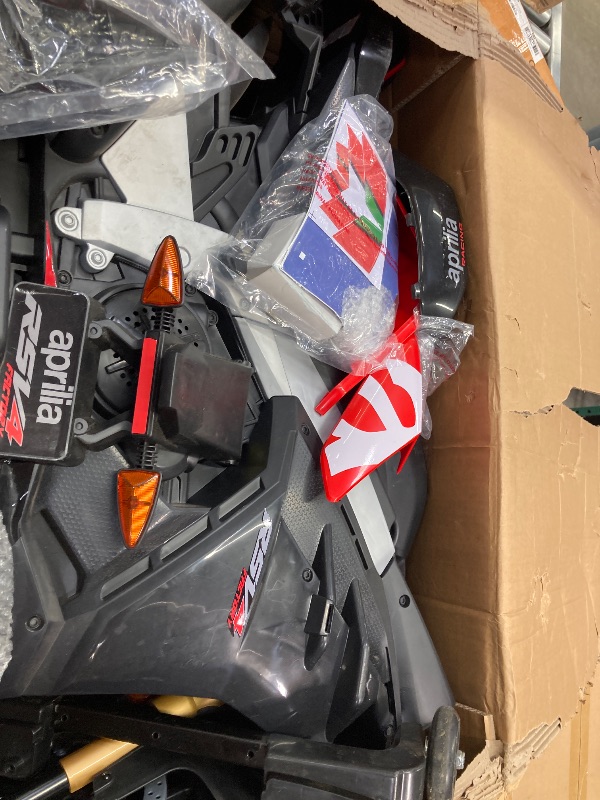 Photo 1 of ****Parts only***
Aprilia Kids Electric Motorcycle, 6V, LED Lights, Sounds & Music, Battery Powered Dirt Bike for Boys & Girls
