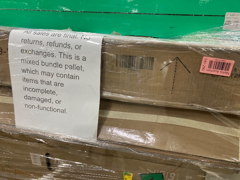 Photo 1 of ********No returns***No refund*******TV pallet doesn't work, only for parts of different brands and sizes. Some turn on, others don't. Broken screens, possibly missing cables and remote control. Returns not accepted. Final sale, approximate retail price o
