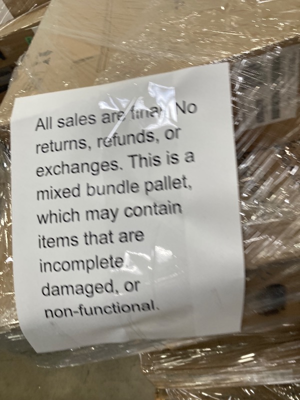 Photo 1 of ********No returns***No refund*******TV pallet doesn't work, only for parts of different brands and sizes. Some turn on, others don't. Broken screens, possibly missing cables and remote control. Returns not accepted. Final sale, approximate retail price o
