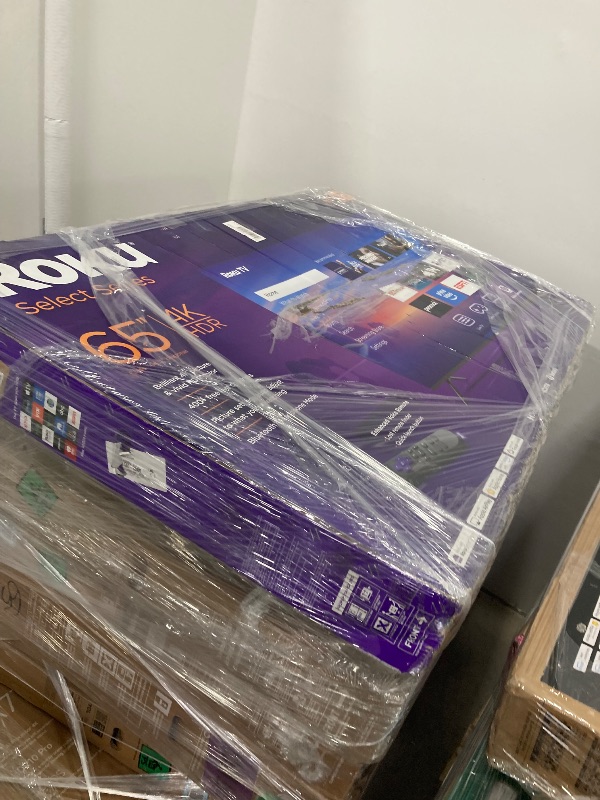 Photo 1 of ********No returns***No refund*******TV pallet doesn't work, only for parts of different brands and sizes. Some turn on, others don't. Broken screens, possibly missing cables and remote control. Returns not accepted. Final sale, approximate retail price o