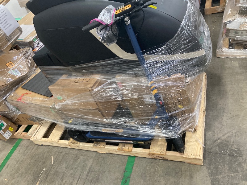 Photo 1 of ---*******no return no refund .....-**** pallet with different items example skateboard, things for the house patio and much more final sale no returns accepted