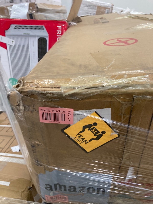 Photo 1 of ---*******no return no refund .....-**** pallet with different items example air conditioning, sofa, table and more look at the photos no returns accepted final sale .no return