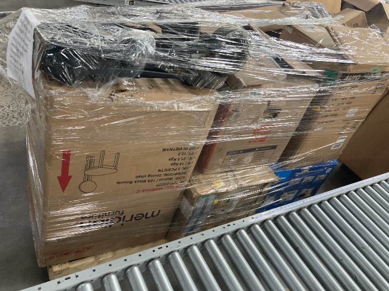 Photo 1 of ---*******no return no refund .....-**** pallet with different items example washing machine, camping house, baby stroller and other things more final sale no returns accepted