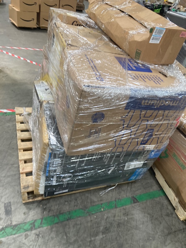 Photo 1 of ****no returns accepted***** final sale *****pallet with air conditioners and possible some fans only for parts, remote control or some part may be missing this pallet also contains small miscellanious item retail price is estimated for parts.