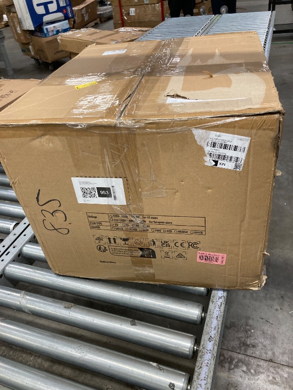 Photo 1 of ***used missing parts *****Happybuy Heat Press Machine - 15 x 15 inch, 2 in 1 with Hat Press, Digital Control for T-Shirts, Hats & Caps, Fast Heating, Black
