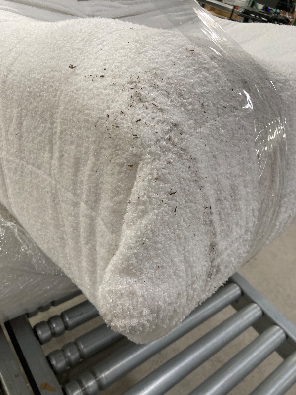 Photo 1 of **2 Chair Set. Both pieces require some cleaning, due to shipment. Please see attached pictures below... **

WHGBJA Bean Bag Chair for Adults, Comfy Togo Sofa Bean Bag Couch Lounge Soft Teddy Material Furniture Gift High-Quality Bean Bag Chair, White 2 Pi