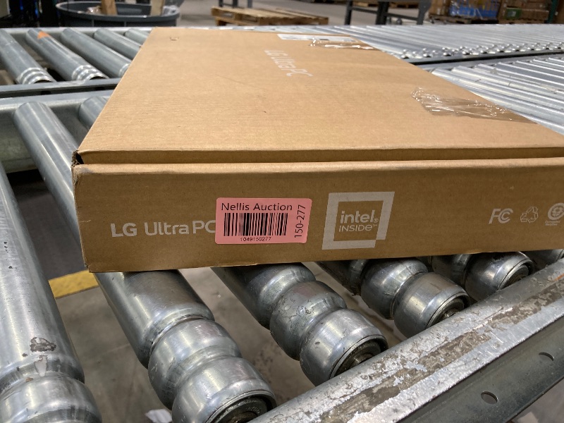 Photo 1 of -----------BATTERY WONT CHARGE--------------- LG 15U50Q-G.APB5U1 15" UltraPC Laptop Black