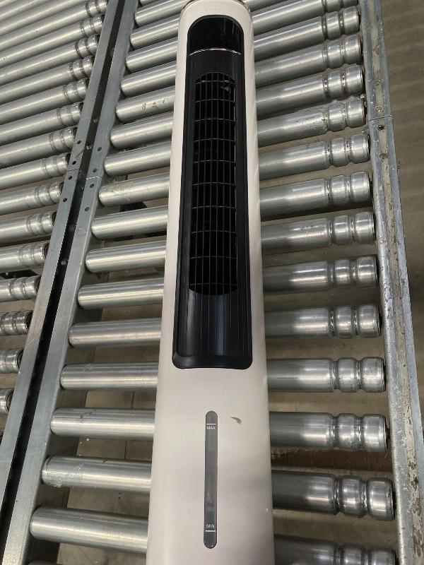 Photo 1 of ** This item is used; it does have animal hair on the outside of the fan. (For Allergy reasons; animal unknown. **

Portable Air Conditioners Fan, 40” Standing Fans that Blow Cold Air, Portable AC?80° Oscillating Evaporative Air Cooler Removable Water Tan