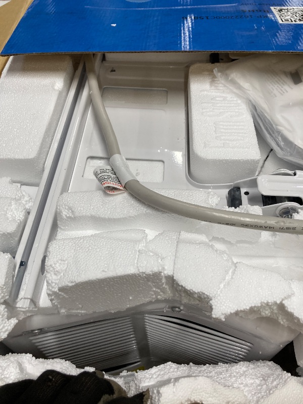 Photo 1 of ****minor damage***Midea 12,000 BTU U Shaped Smart Inverter Window Air Conditioner - Cools 550 Sq Ft, Ultra Quiet with Open Window Flexibility - Alexa/Google Assistant Compatible - 35% Energy Savings, Remote (Updated)