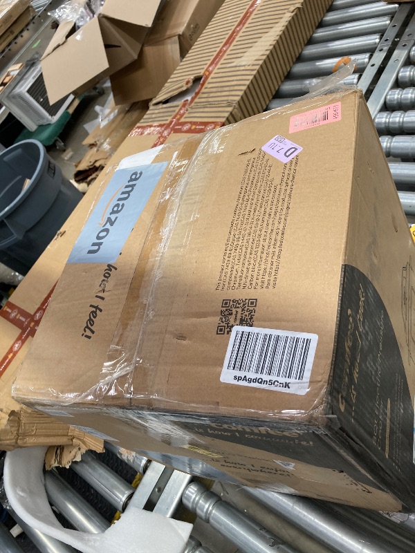 Photo 1 of  used****** minor damage**COMFEE’ 16 in 1 Electric Pressure Cooker Instant Multi Cooker Olla de Presion Non-Stick Pot Yogurt Maker Rice Cooker Slow Cooker Sauté Steamer 8 Quarts for Family Feast