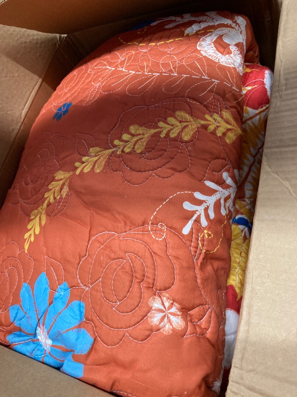 Photo 1 of **used**Greenland Home Barefoot Bungalow Topanga Quilt Set, 3-Piece Full/Queen,
Multi