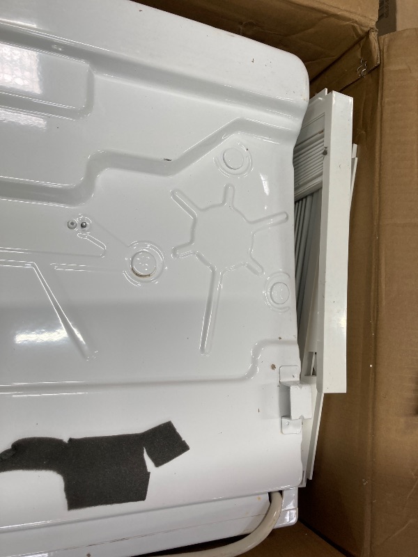 Photo 1 of ***USED****Room air conditioner