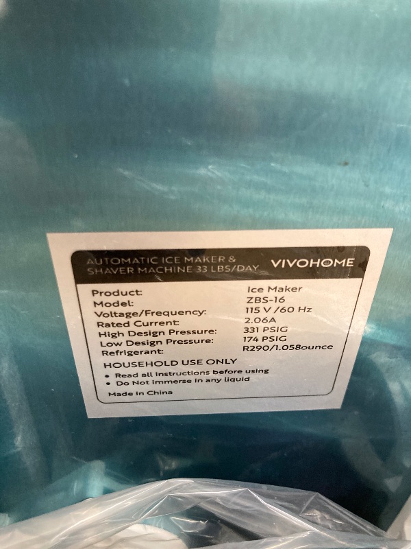 Photo 1 of *** SIMILAR PRODUCT***Simzlife Countertop Ice Maker with Handle,Portable Ice Machine with Basket and Scoop, 9 Bullet Ice In 6 Mins, 26Lbs/24H, Self-Cleaning