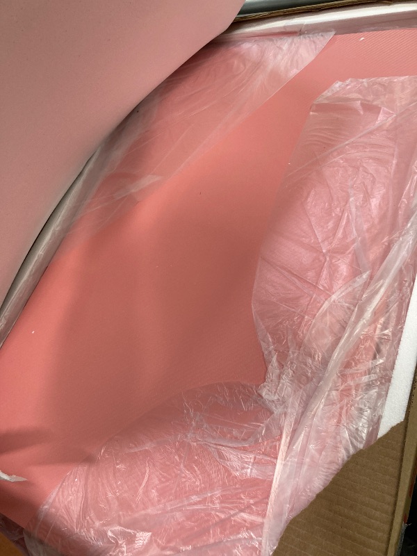 Photo 1 of  TABLE  Office, PINK
