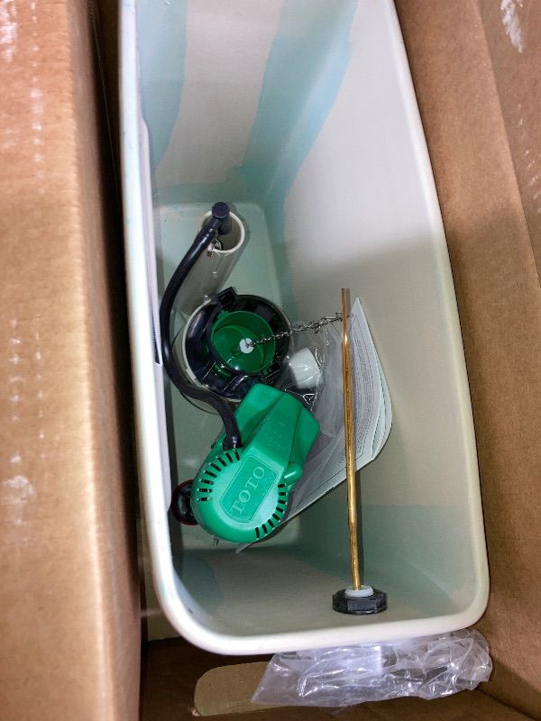 Photo 1 of ***THIS IS THE TANK ONLY****TOTO Drake Two-Piece Elongated 1.6 GPF TORNADO FLUSH Toilet