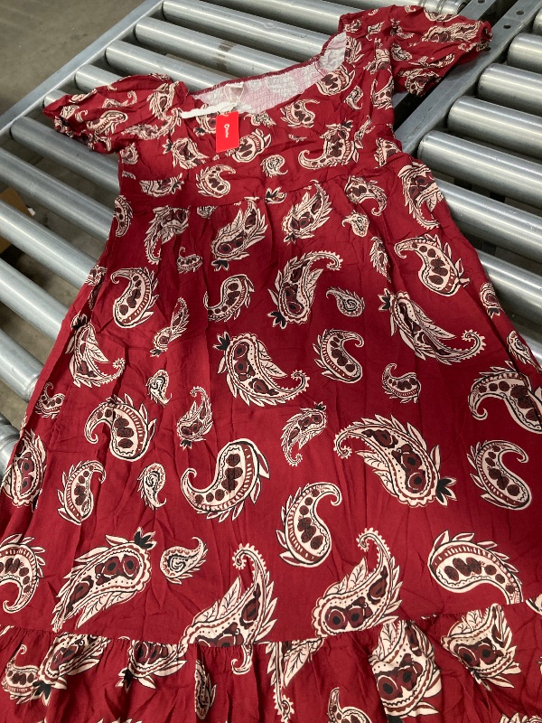 Photo 1 of ***DRESS ONLY*** PATPAT Family Matching Outfits for Women: Mommy and Me Matching Family Matching Dresses for Vacation- Burgundy Women Size Large