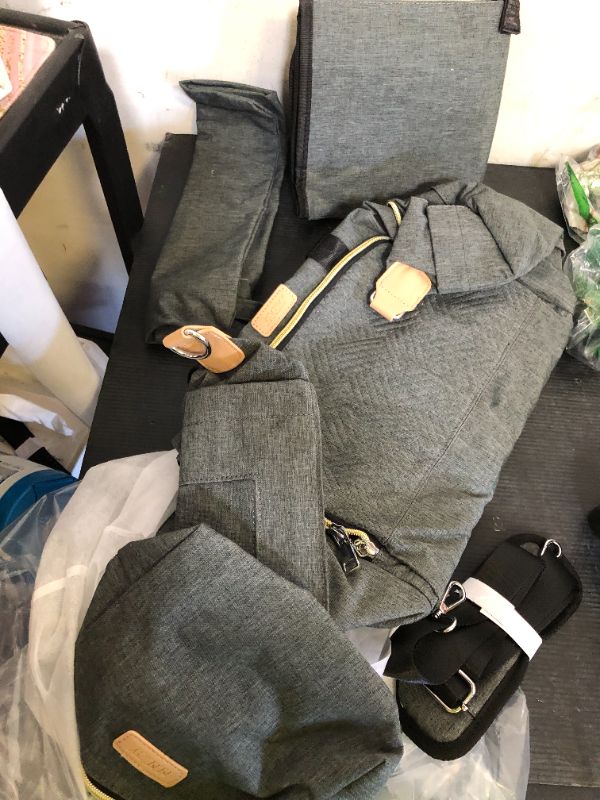 Photo 1 of  Pack  Bag F-Grey