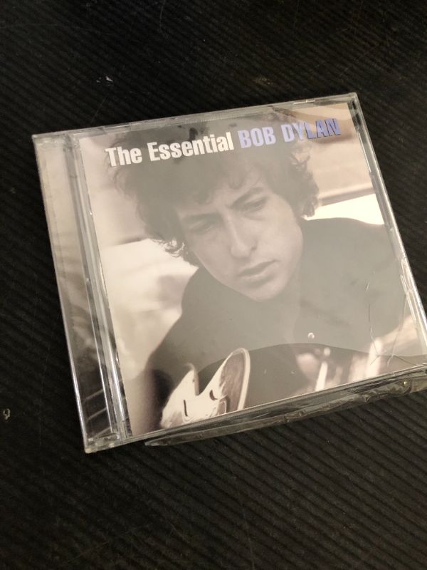 Photo 1 of The Essential Bob Dylan