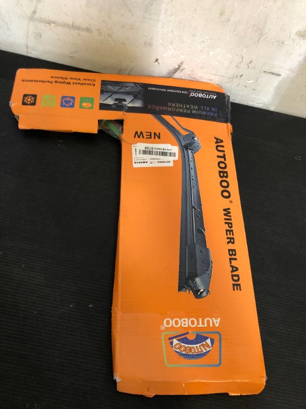 Photo 1 of AUTOBOO 26" and 18" Windshield Wipers Blades (Pack Of 2),OEM Quality Premium All-Seasons Wiper blades,Stable and Quiet Armor wiper blades