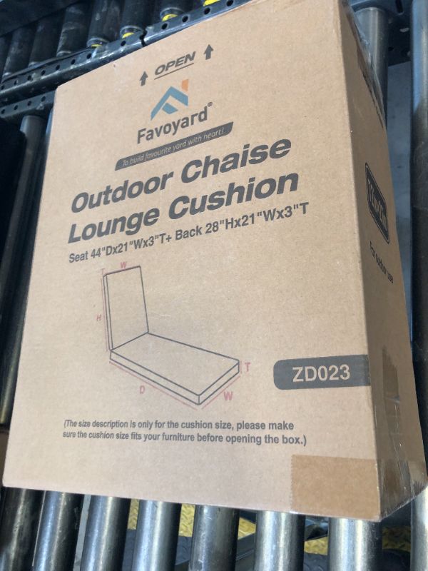 Photo 1 of Favoyard Outdoor Lounge Chair Cushion 72x21x3 in Rainproof Color Fade-Resistant & Removable Cover Patio Chaise Lounge Cushion with High Resilience Insert Straps Hidden Zipper for Pool Lounge Chairs