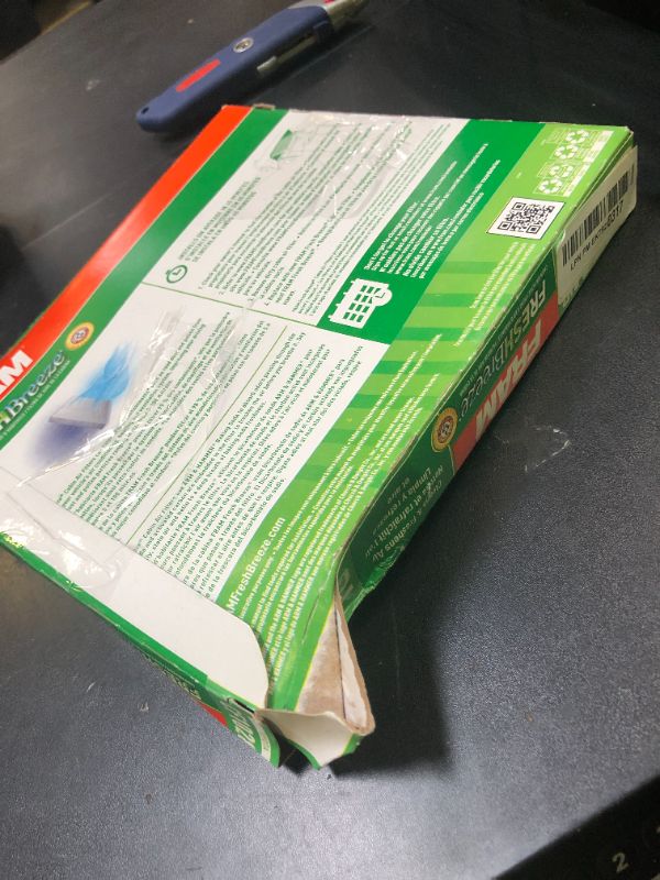 Photo 1 of FRAM Fresh Breeze Cabin Air Filter CF10285 With Arm & Hammer Baking Soda, For Select Vehicles
