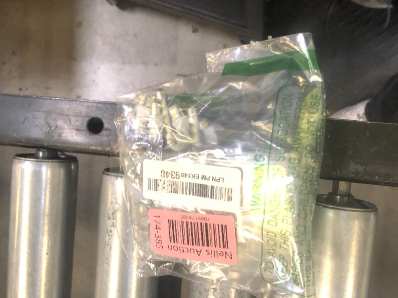 Photo 1 of iFunyLED 24 Pieces Dome Light LED Car Interior Bulb Kit Set 194 T10 DE3175 578 31mm 42mm Bulbs Interior Replacement Lights for Car Map License Plate Door Side Marker Cornering Trunk Light - White