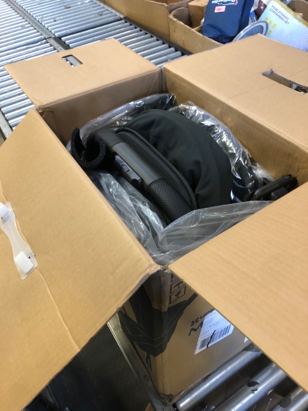 Photo 1 of UPPAbaby Minu V2 Travel Stroller Lightweight, Portable Design One-Hand Fold Shoulder Strap and Leather Bumper Bar Included Greyson (Charcoal Mélange/Carbon Frame/Saddle Leather)