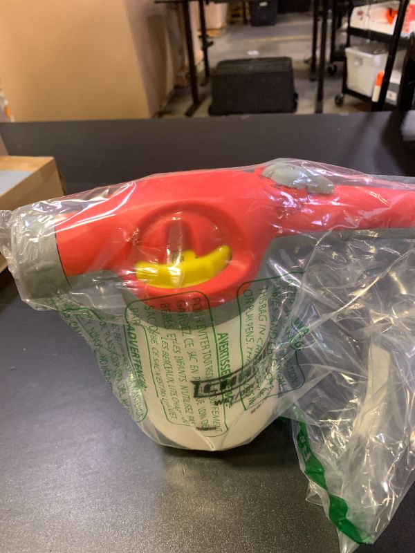 Photo 1 of Chapin International G6015 Wet/Dry Hose-End Sprayer, Translucent