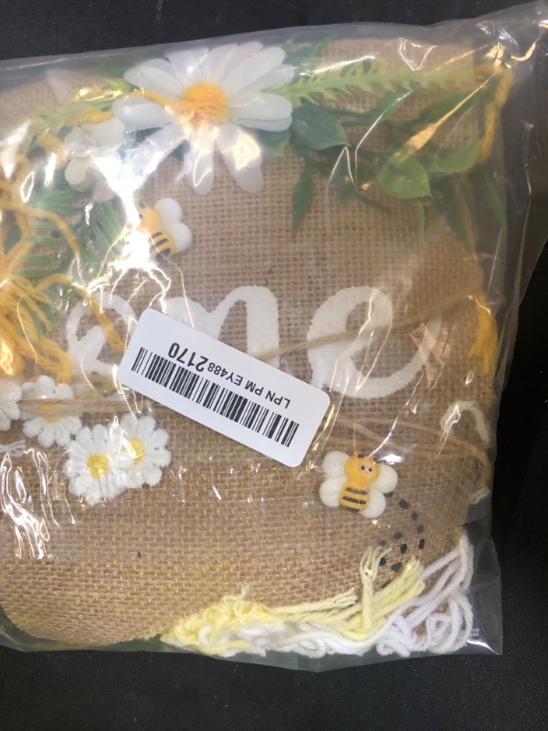 Photo 1 of bee threding