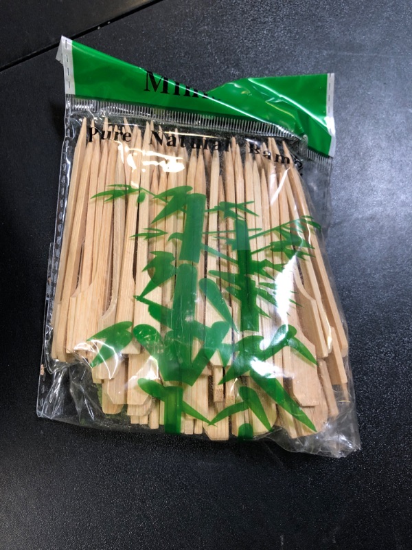 Photo 1 of Minisland Premium 3.5 Inch Square Small Mini Bamboo Paddle Skewers for Appetizers Fruit Kabobs Sandwiches Cocktail Party Finger Food Sticks 3mm Thick 100 Counts -MSL162S