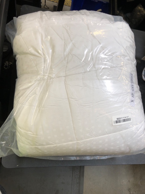 Photo 1 of EASELAND RV King Mattress Pad Pillow Top Mattress Cover Quilted Fitted Mattress Protector Cotton Top 8-21" Deep Pocket Cooling Mattress Topper (72x80 Inches, White)