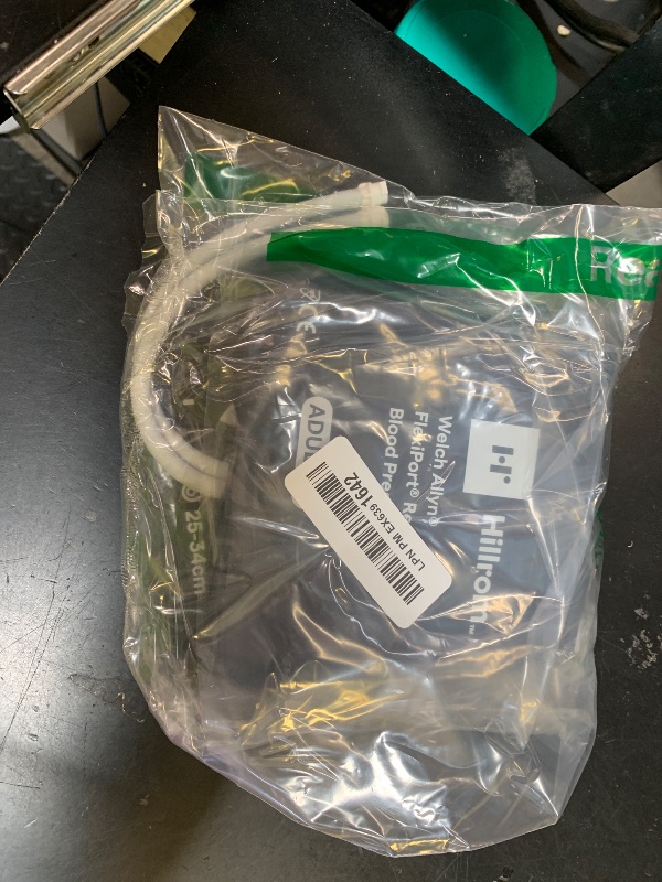 Photo 1 of Welch Allyn REUSE-11-2MQ FlexiPort Reusable Blood Pressure Cuffs with Two-Tube Locking-Type Connectors, Adult, Size 11