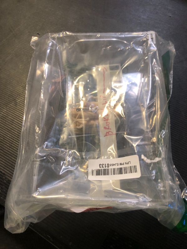 Photo 1 of Enhon Window Squirrel Feeder, Acrylic Clear Squirrel Feeders for Outside with Strong Suction Cups & Ladders, Safe Funny Bird and Chipmunk Feeder, Feeding Shelter for Squirrels House Corn Peanuts