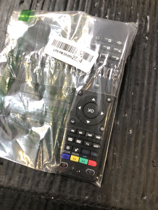 Photo 1 of Replacement Remote Control Applicable for Infomir Linux Android TV Box MAG522W3 MAG522W3V2 MAG524W3 MAG522W1 MAG520W3 MAG250 MAG524 MAG522 MAG270 MAG275 MAG350 MAG254/255 MAG256/257 MAG352
