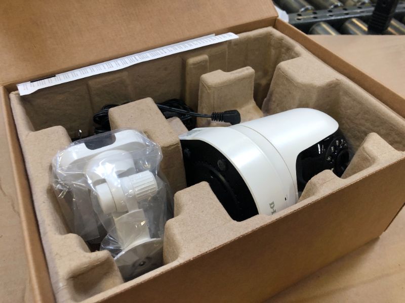 Photo 1 of D-Link Pan & Tilt Wi-Fi Camera (DCS-5020L),White, 480p