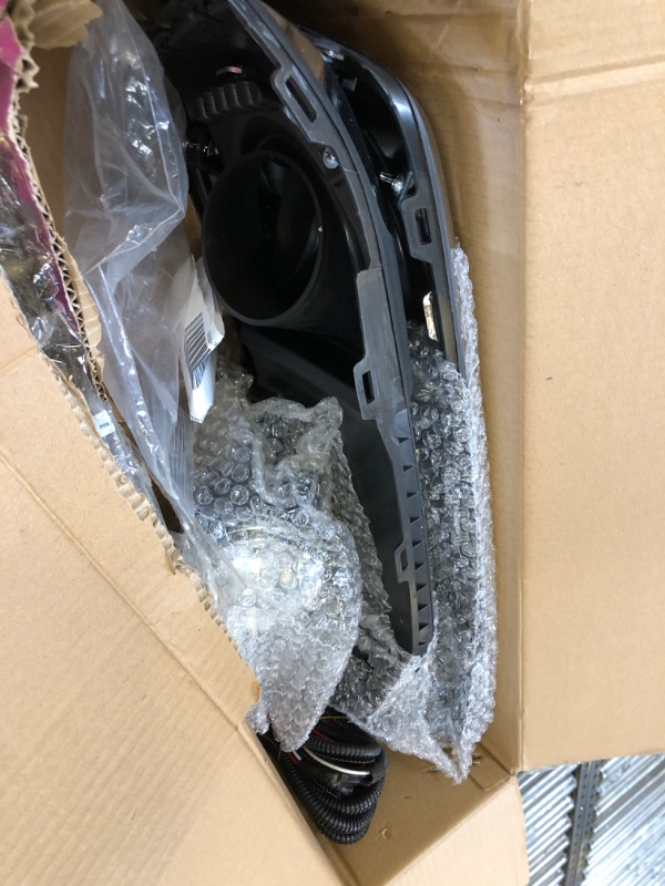 Photo 1 of SEBLAFF 2-Pack Fog Light Assembly Replacement for Civic Coupe/Sedan 2019 2020