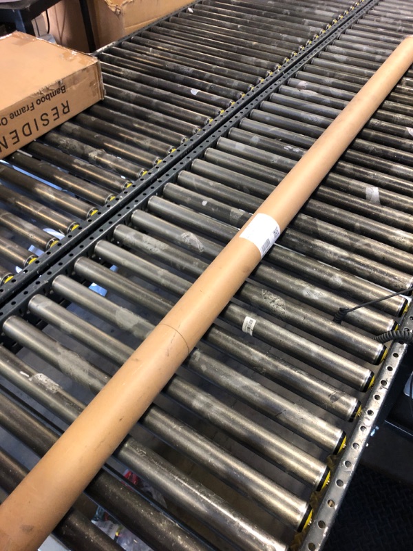 Photo 1 of LIONSCOOL 7ft Olympic Barbell (Silver Chrome, 700LBS, Center Knurl)