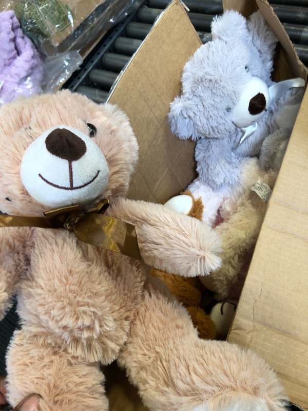 Photo 1 of Quaakssi Teddy Bears Bulk 5 Packs Teddy Bear Stuffed Animal Plush Toys 5 Colors Gift for Kid Girlfriend,13.5 Inches Stuffed Bears for Christmas Valentine’s Day Birthday Wedding Party