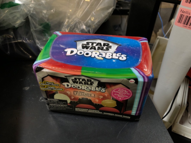 Photo 1 of Just Play Star Wars™ Doorables Widescreen Moments - Star Wars: The Phantom Menace™, Collectible Figures, Kids Toys for Ages 5 Up