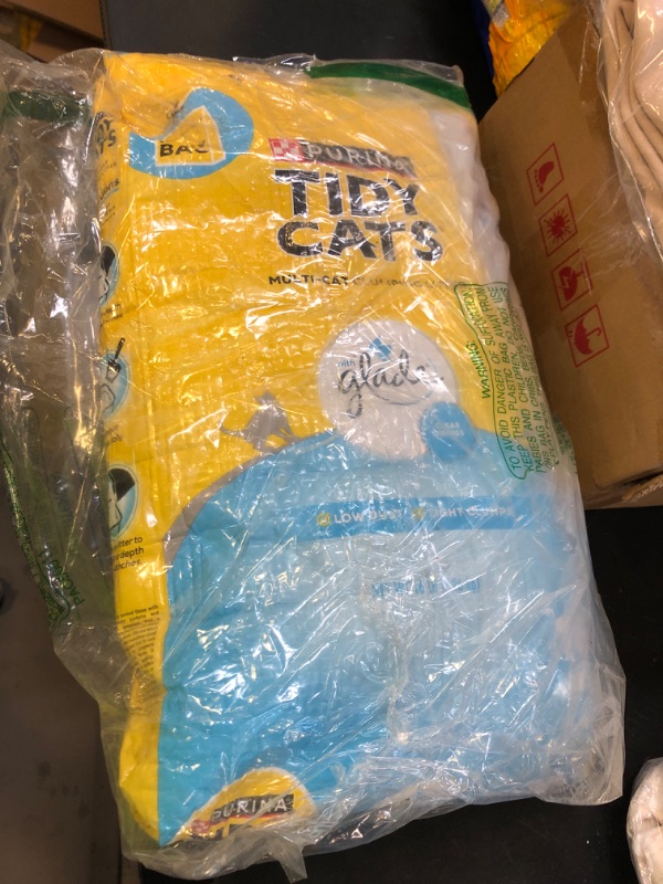 Photo 1 of Purina Tidy Cats Clumping Multi Cat Litter, Glade Clear Springs - 16 lb. Bag