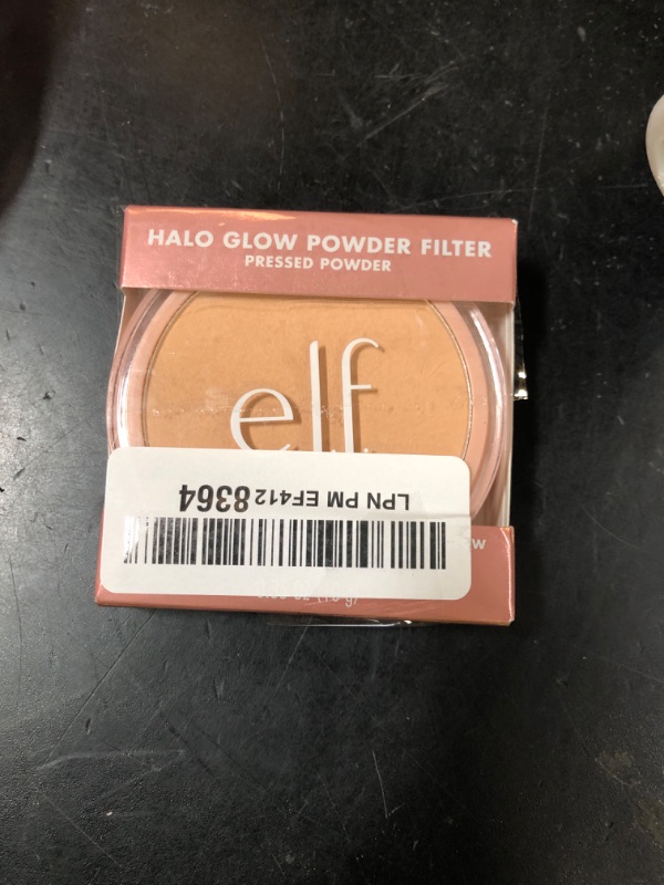 Photo 1 of e.l.f. Halo Glow Powder Filter, Ultra-fine Finishing Powder, Smooths The Look of Pores & Fine Lines, Creates A Soft-Focus Glow, Vegan & Cruelty-Free, Light Neutral