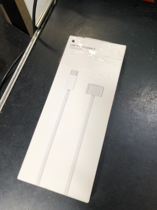 Photo 1 of Apple USB-C to Magsafe 3 Cable (2 m)