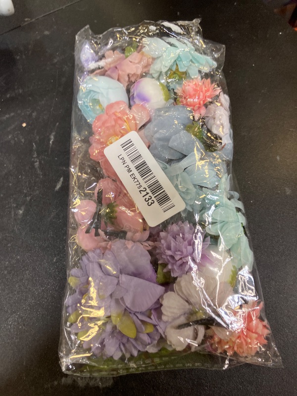 Photo 1 of BBTO 21 Pcs Flower Hair Clip Rose Hair Clips Barrettes for Women Flower Accessories Boho Bride Claw Clip Hairpin Brooch Pin Headpiece for Wedding(Blue, Purple)